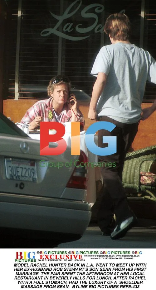Rachel Hunter Meets Sean Stewart