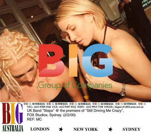 STEPS Members Claire and Faye at Sydney Premiere