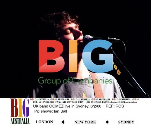 Gomez Performs Live in Sydney