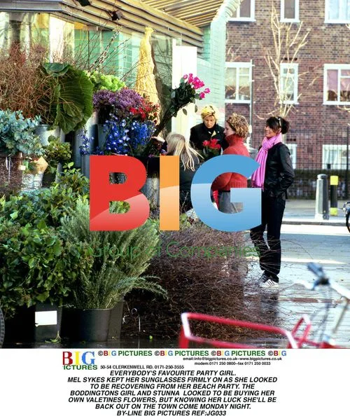 Mel Sykes Buying Valentine's Flowers