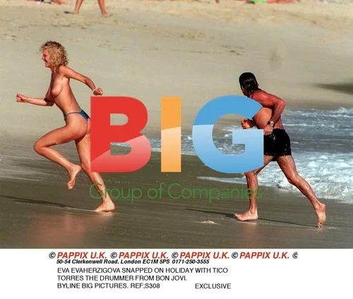Eva Herzigova and Tico Torres on Holiday