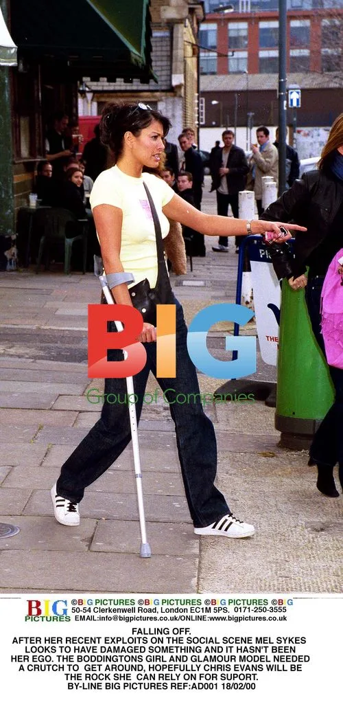 Mel Sykes Needs Crutch After Incident