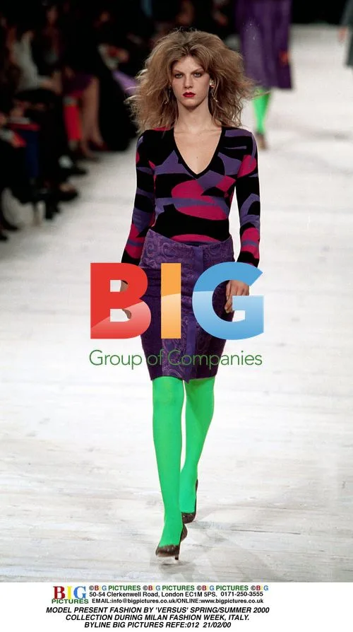 Versus Spring/Summer 2000 Fashion Show