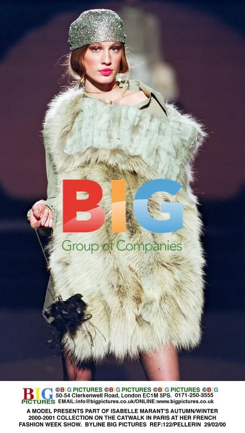 Isabelle Marant AW 2000-2001 Show