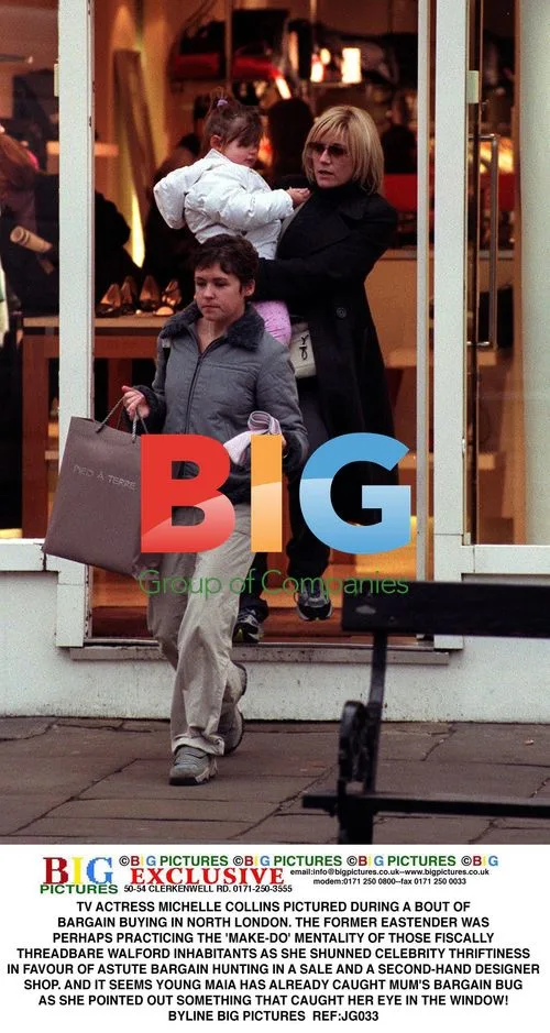 Michelle Collins and Daughter Maia Bargain Shopping