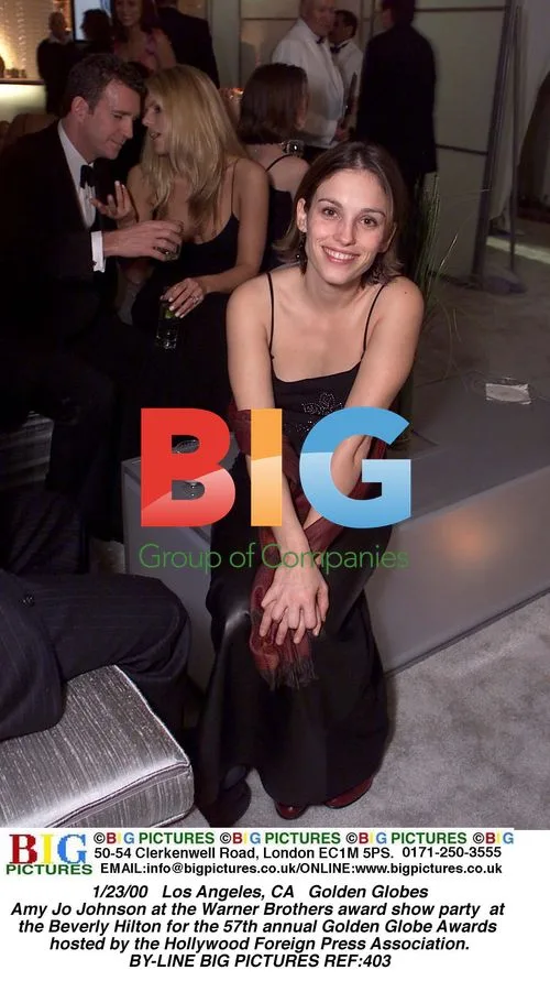 Amy Jo Johnson at 2000 Golden Globes Party