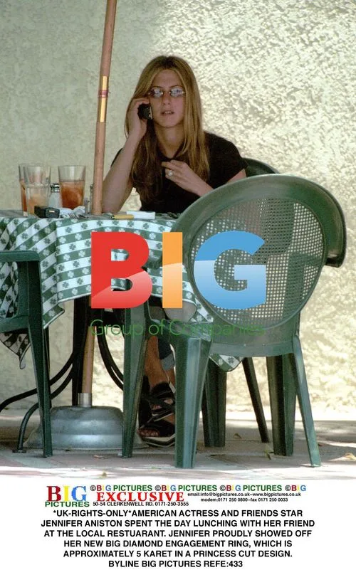 Jennifer Aniston Flaunts Engagement Ring