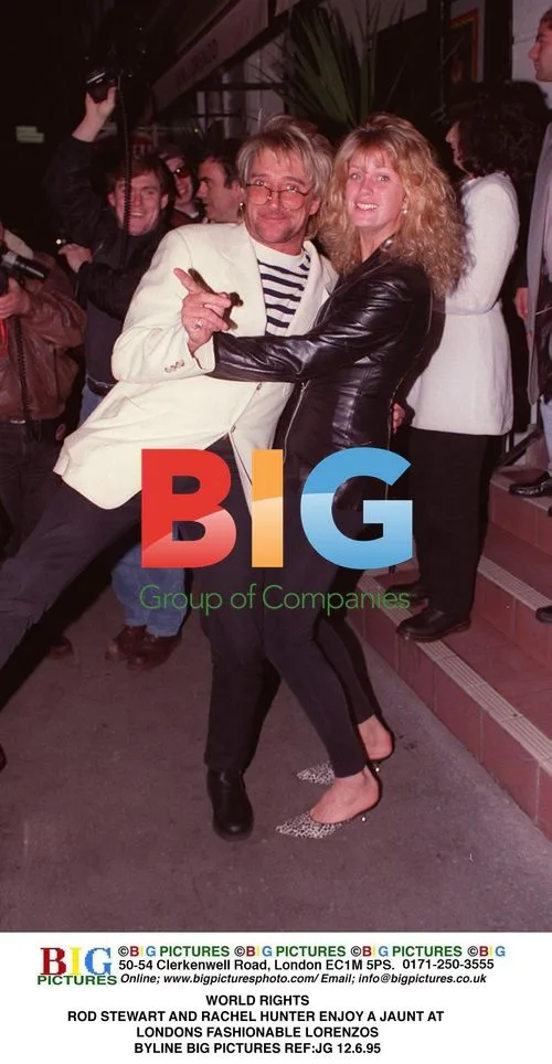 Rod Stewart and Rachel Hunter at Lorenzos