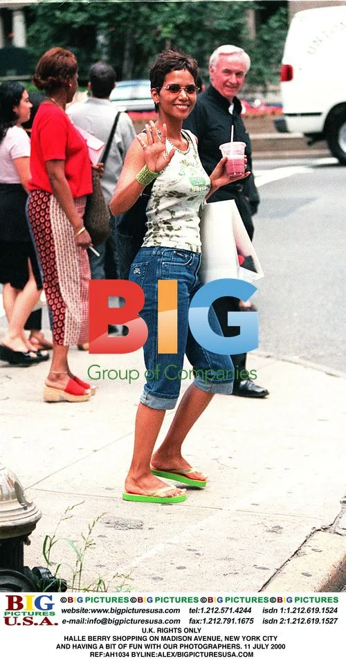 Halle Berry Shopping on Madison Ave