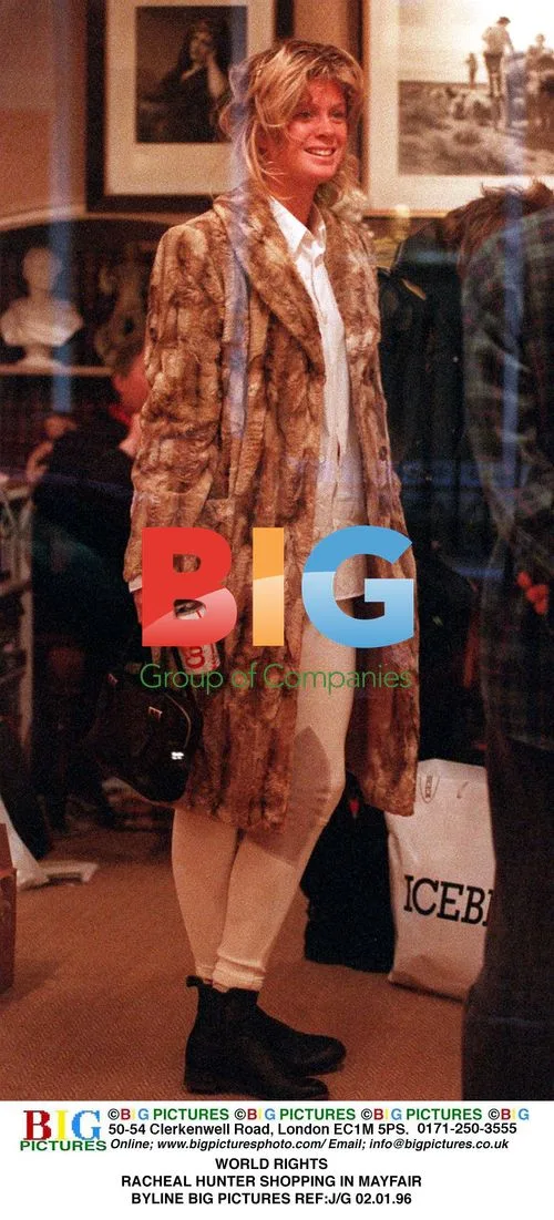 Rachael Hunter Shopping in Mayfair