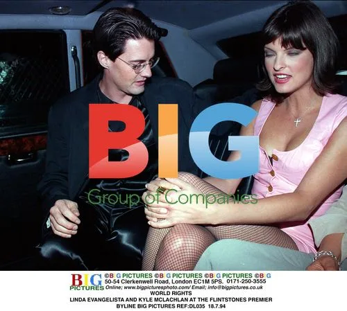 Linda Evangelista and Kyle MacLachlan at Flintstones Premiere