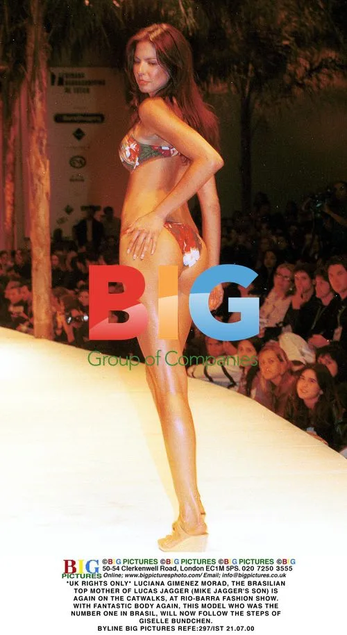 Luciana Gimenez Morad at Rio-Barra Fashion Show