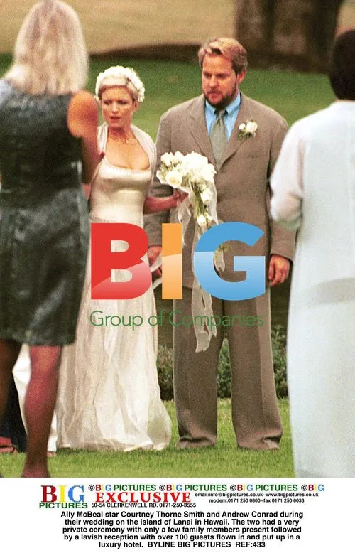 Courtney Thorne Smith and Andrew Conrad's Lanai Wedding