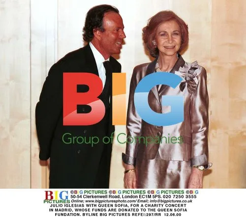 JULIO IGLESIAS WITH QUEEN SOFIA, MADRID