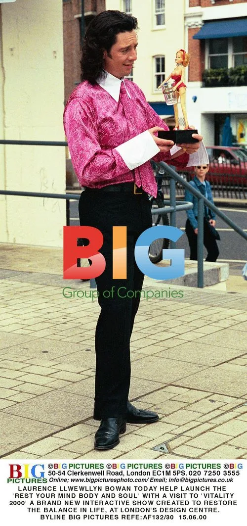 Laurence Llwewllyn Bowan at 'Vitality 2000' Launch