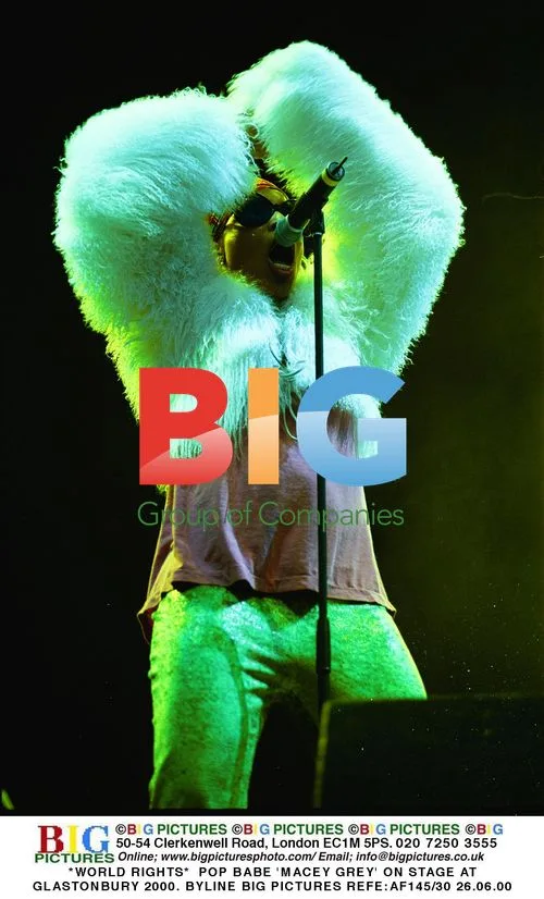 Macey Grey Performs at Glastonbury 2000