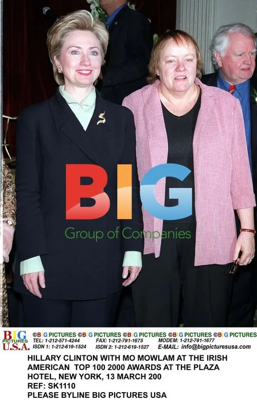 Hillary Clinton with Mo Mowlam at Irish American Awards