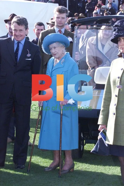 Queen Mother at Cheltenham Races