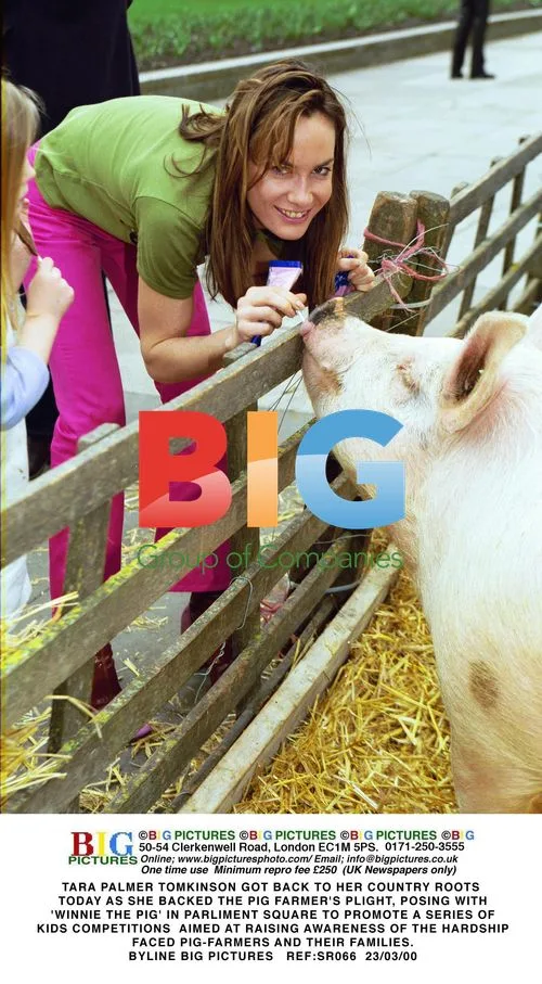 Tara Palmer-Tomkinson Backs Pig Farmer's Plight