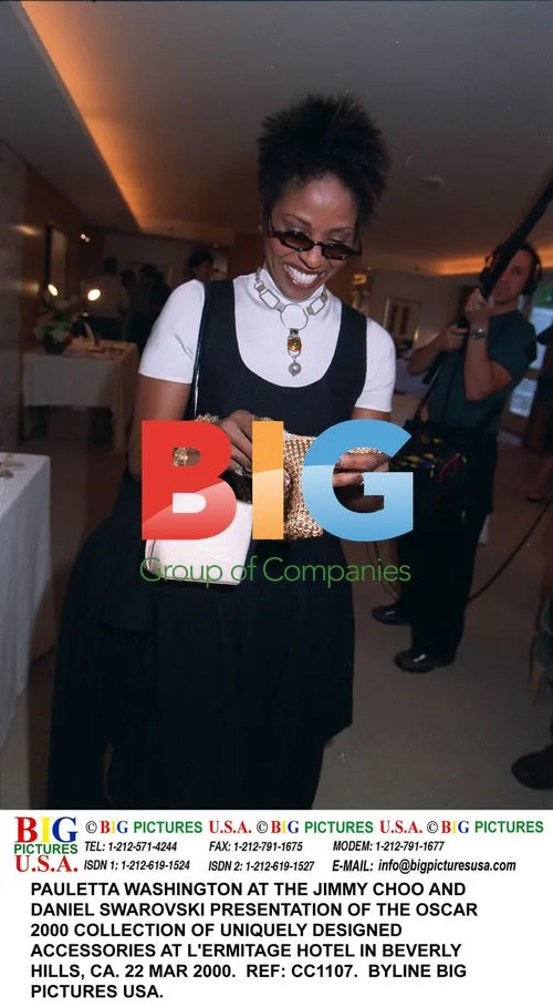 Pauletta Washington at Jimmy Choo Oscar 2000 Presentation