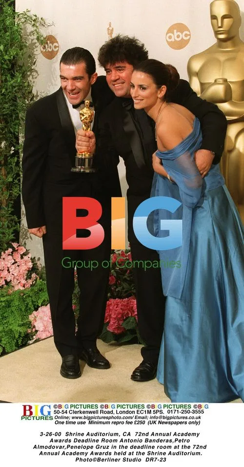 Antonio Banderas, Penélope Cruz, Almodóvar at 72nd Oscars