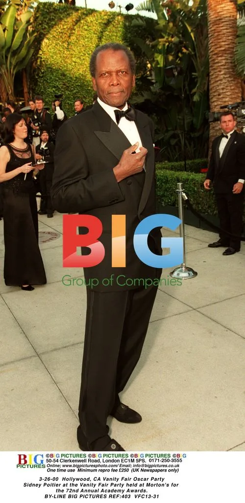 Sidney Poitier at Vanity Fair Oscar Party