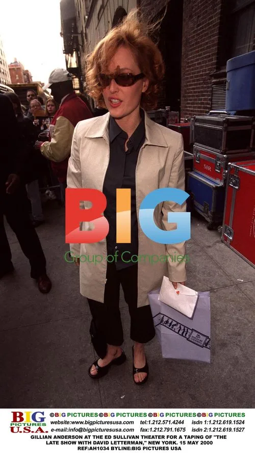GILLIAN ANDERSON at LATE SHOW taping