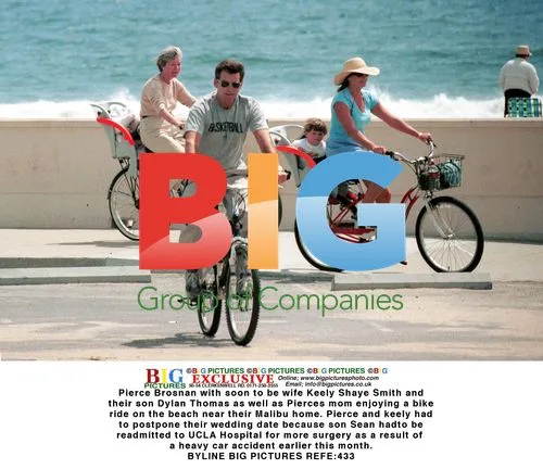 Pierce Brosnan's Family Beach Outing