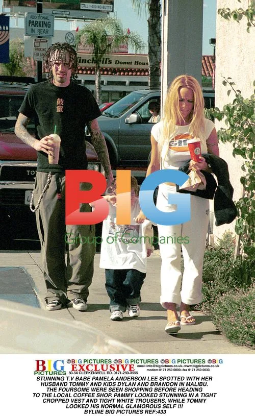 Pamela Anderson Lee Family Outing in Malibu