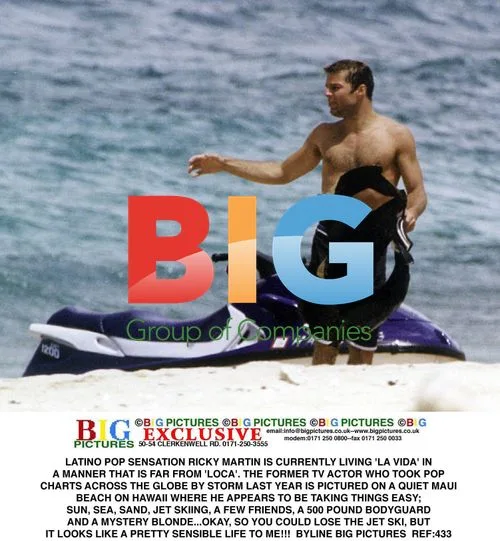 Ricky Martin Enjoying Quiet Maui Beach