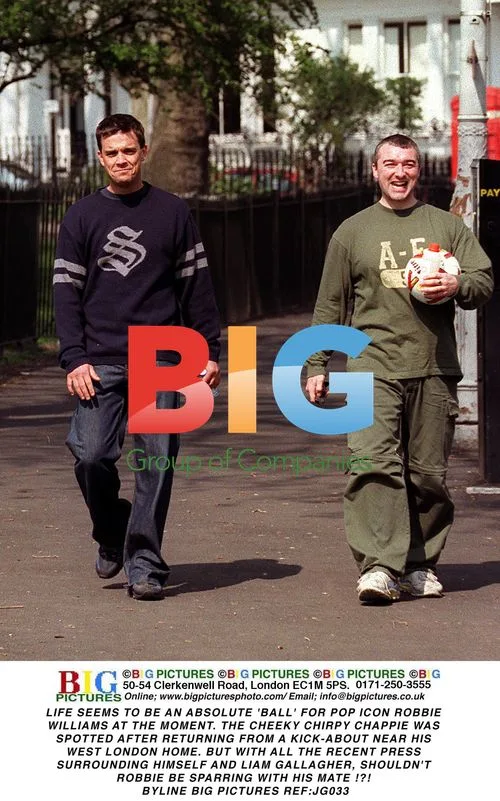 Robbie Williams Spotted After Kick-About