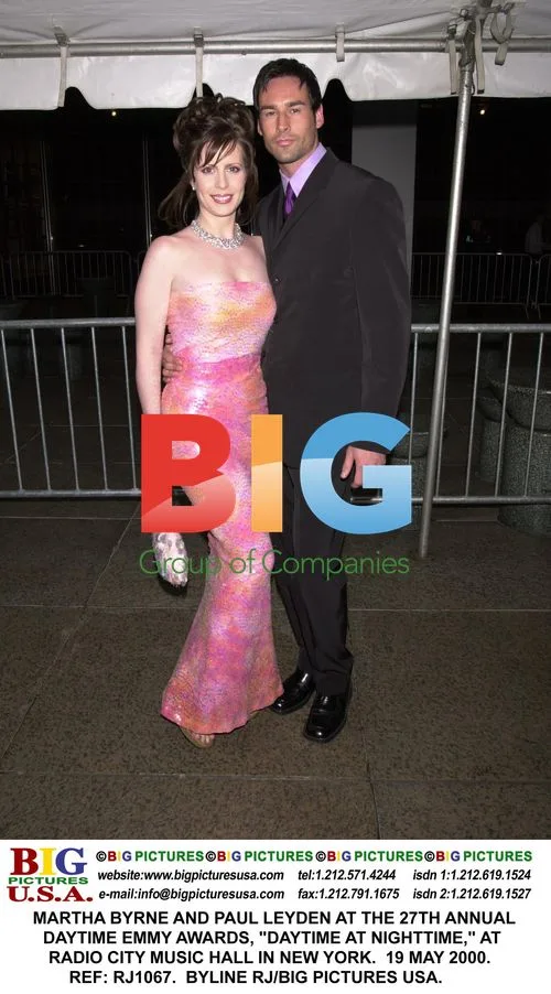 Martha Byrne and Paul Leyden at 2000 Daytime Emmys