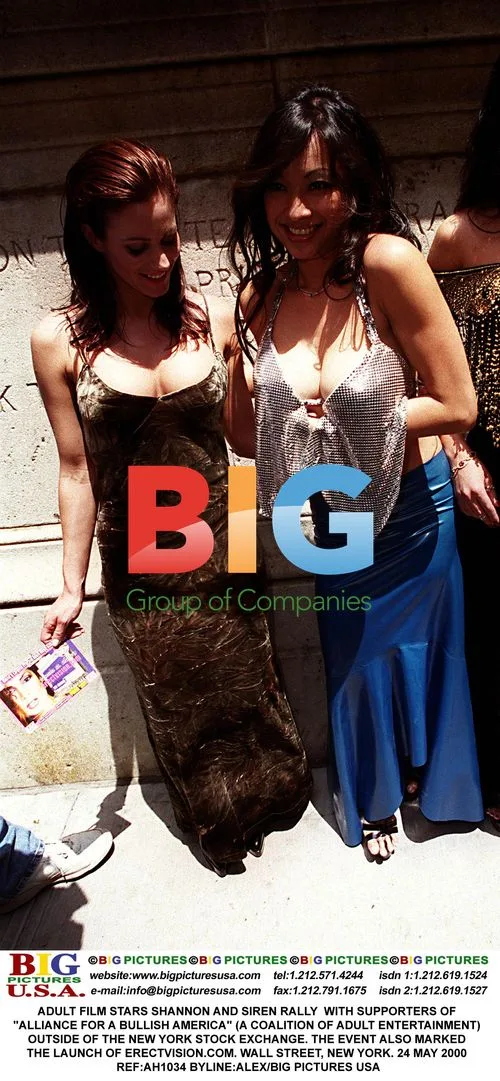 Adult film stars Shannon and Siren rally in NYC