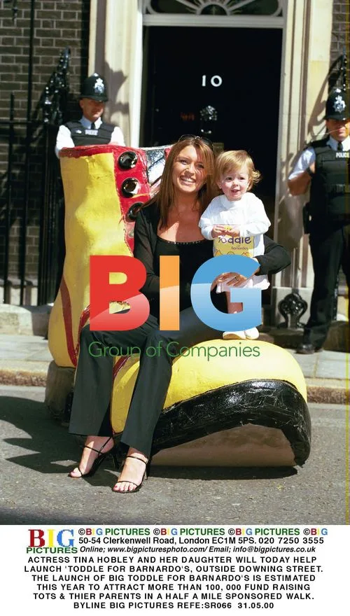 Tina Hobley and Daughter Launch 'Toddle for Barnardo's'