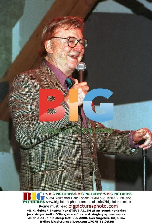 Steve Allen honors singer Anita O'Day