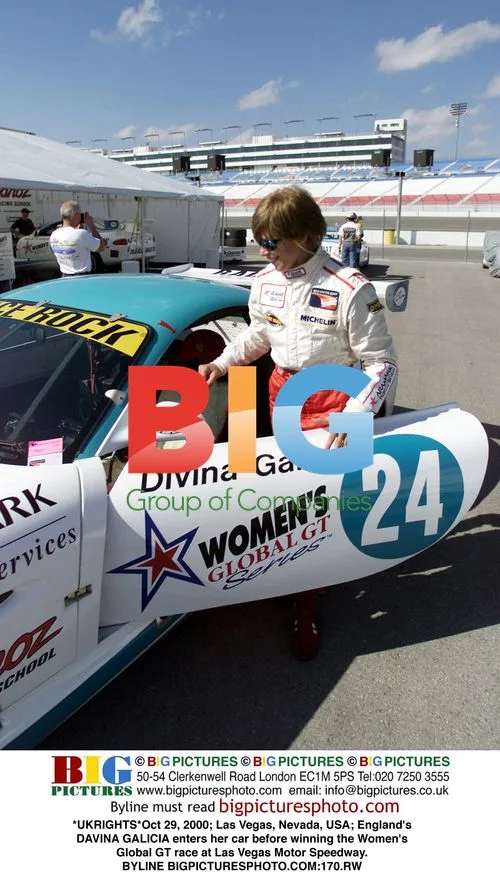 Davina Galicia wins Women's Global GT race