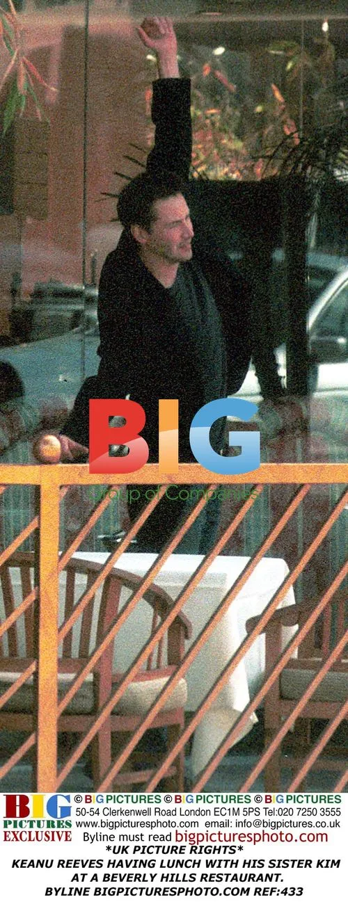 Keanu Reeves Has Lunch with Sister Kim