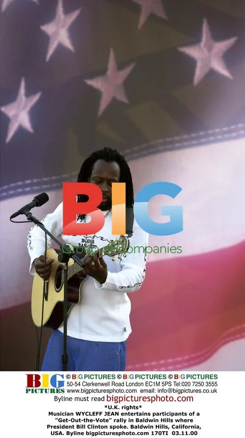 Wycleff Jean Performs at Get-Out-the-Vote Rally