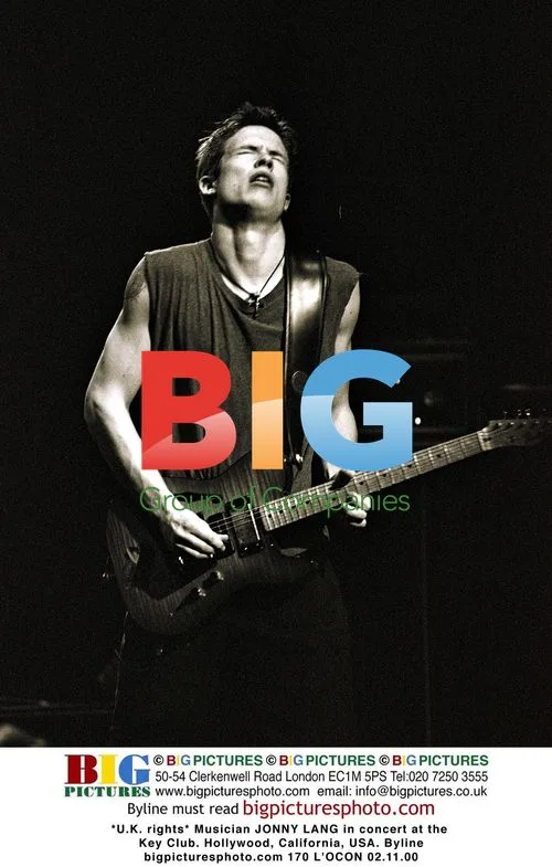 Musician JONNY LANG performs at the Key Club