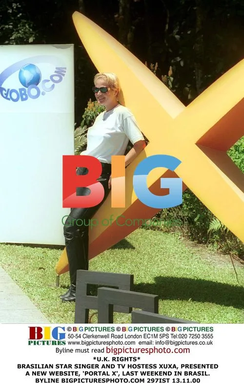 BRASILIAN STAR SINGER AND TV HOSTESS XUXA PRESENTS NEW WEBSITE