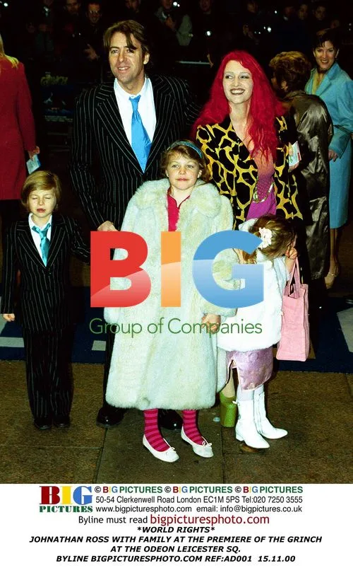Johnathan Ross and Family at The Grinch Premiere