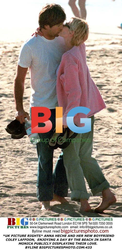 Anna Heche and boyfriend Coley Laffoon at the beach
