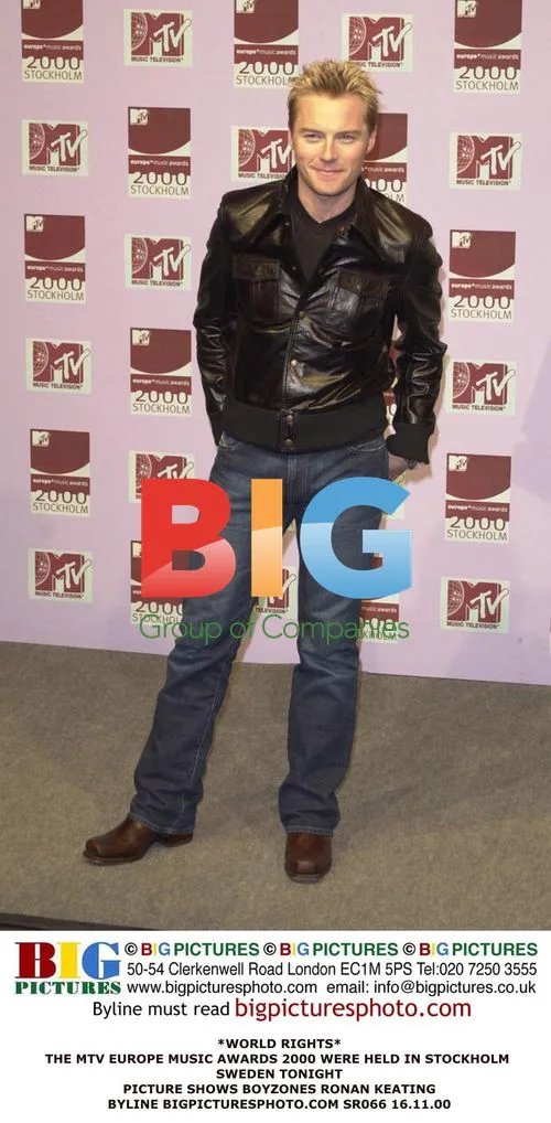 Ronan Keating at MTV Europe Music Awards 2000