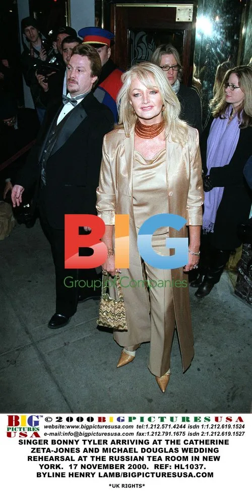 Bonny Tyler at Douglas-Zeta-Jones Wedding