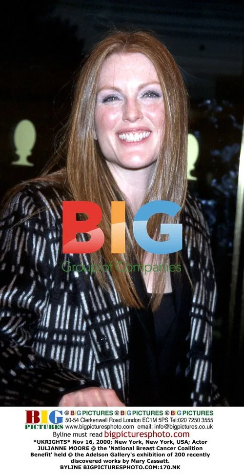 Julianne Moore @ Breast Cancer Benefit