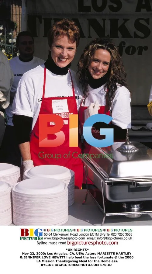 Hartley & Hewitt Help Feed Homeless at LA Mission
