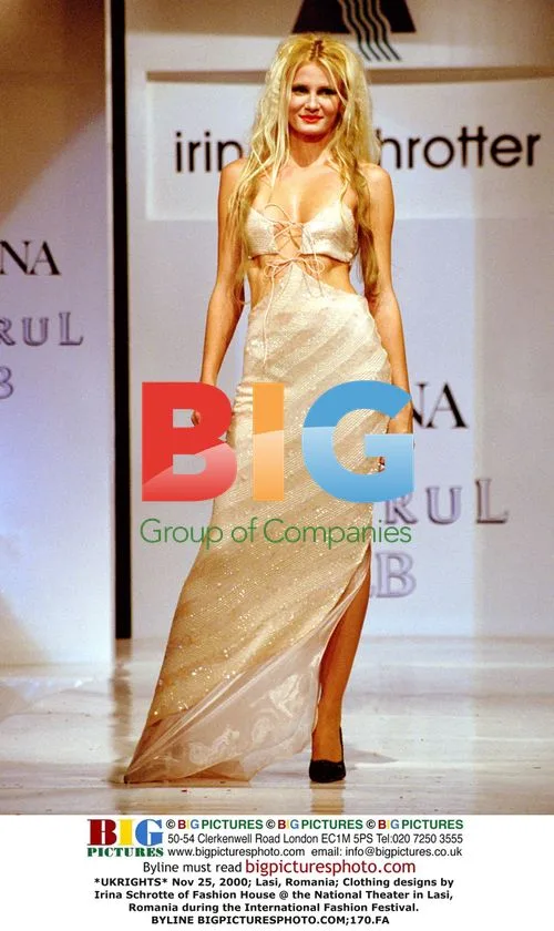 Irina Schrotte designs at Lasi Fashion Festival