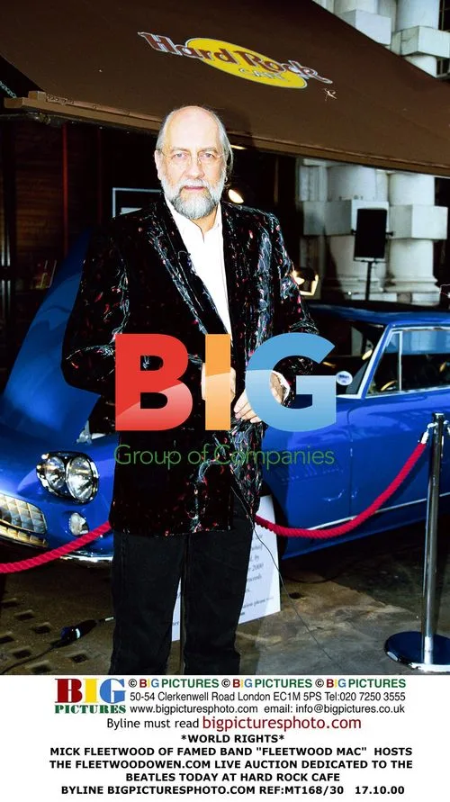 Mick Fleetwood Hosts Beatles Auction