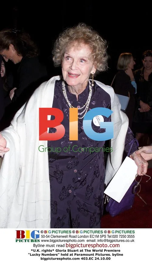 Gloria Stuart at "Lucky Numbers" Premiere