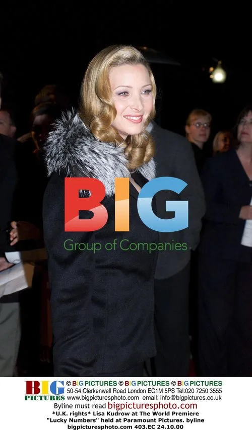Lisa Kudrow at "Lucky Numbers" Premiere